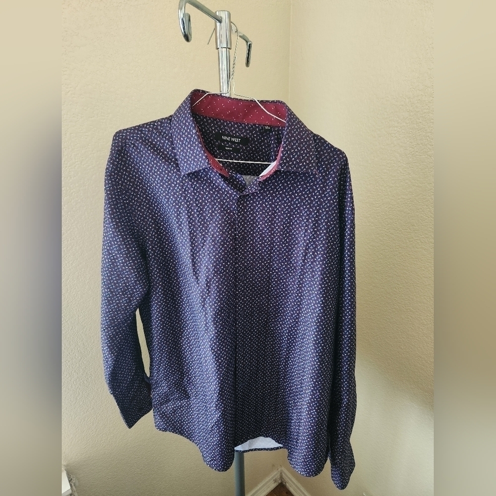 Nine West Long Sleeve Button Up Shirt